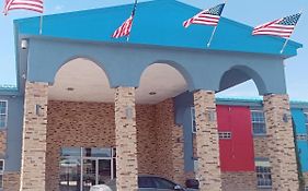 B&J Hotel And Apartments